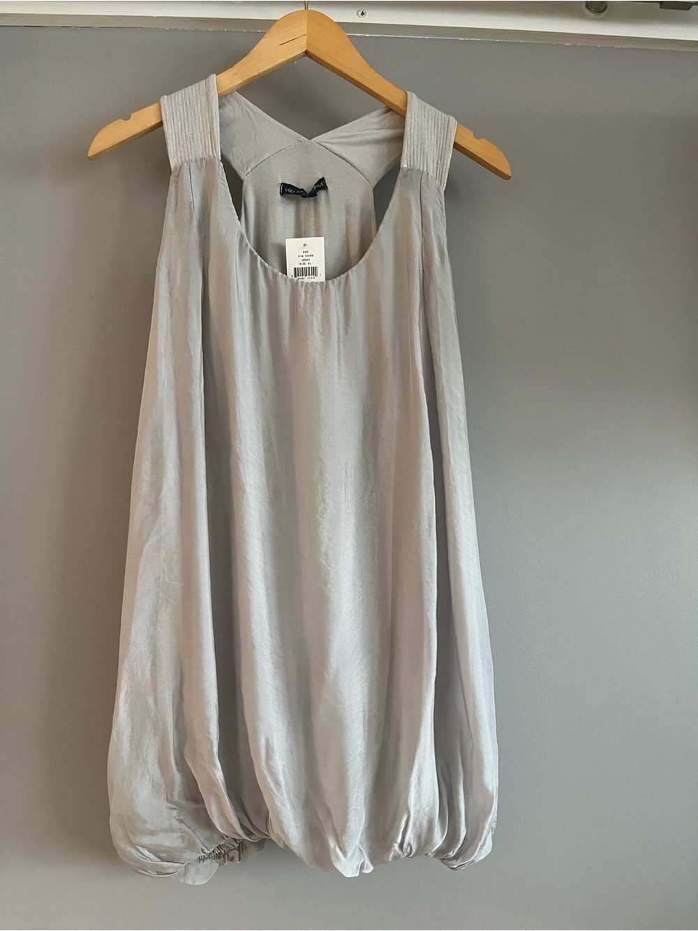 Saks Fifth Avenue Light Gray Sleeveless Silk Balloon Hem Tank Top - Women XL